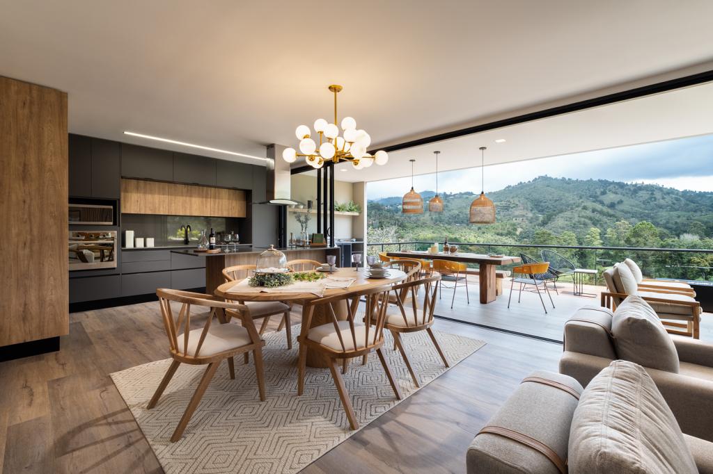 2022060219142693795250215