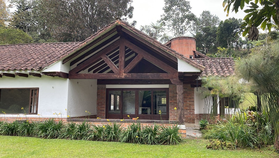 2022060229525798115250371-1