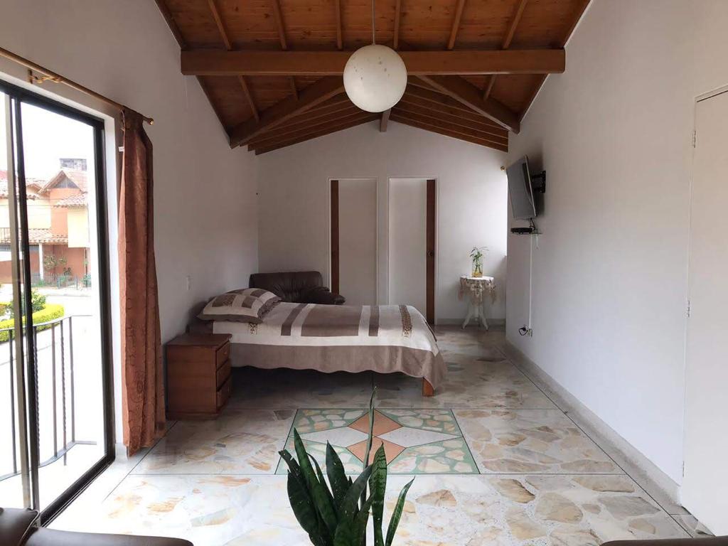 2022060231125811255250387