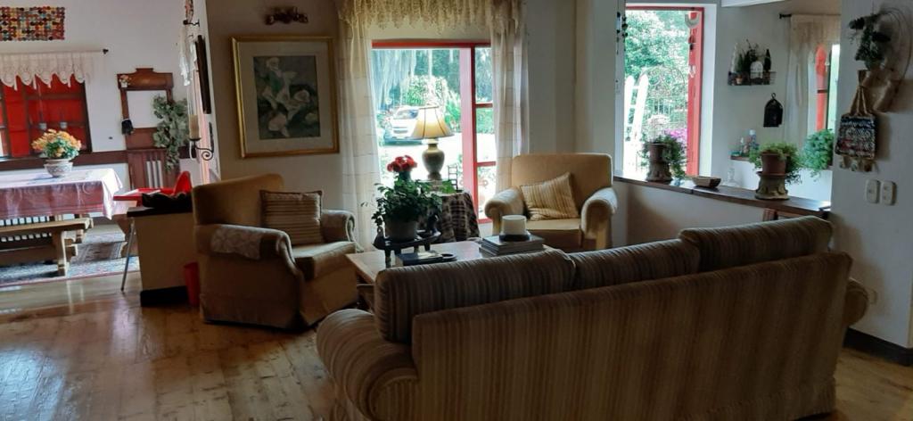 2022060235585495795250451