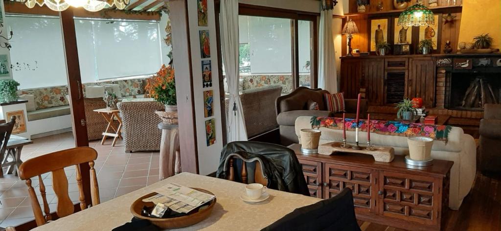 2022060236004623475250451