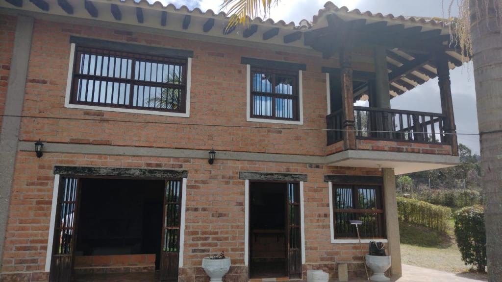 2022060238403751335250492-1