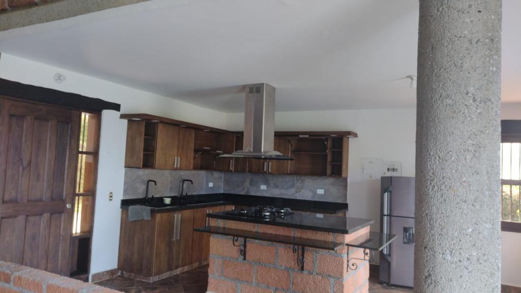 2022060238430238645250492