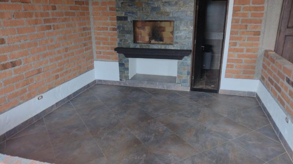 2022060238440315795250492