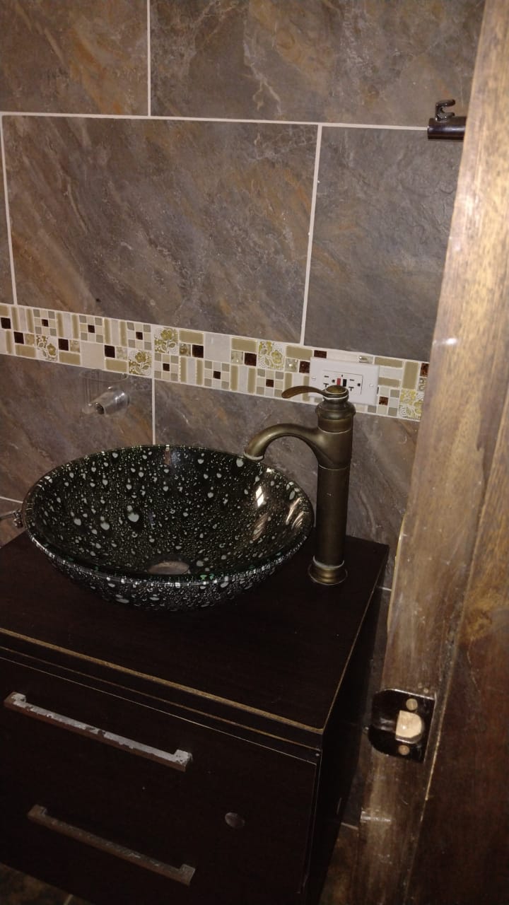 2022060238475865645250492