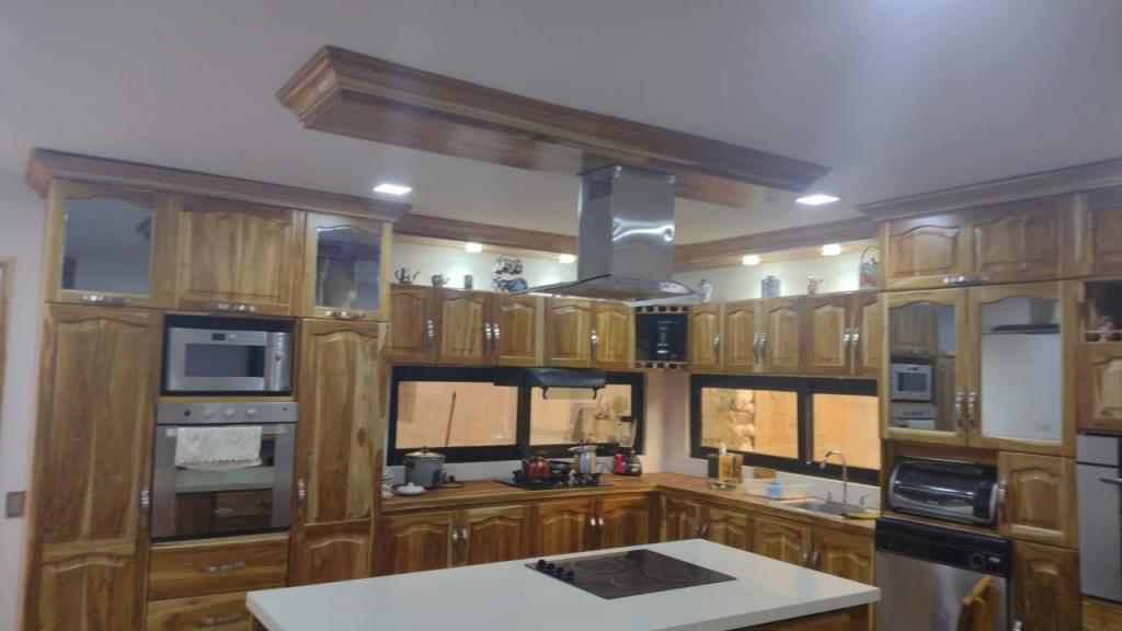 2022060239120832585250500-1