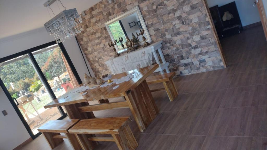 2022060239177889975250500