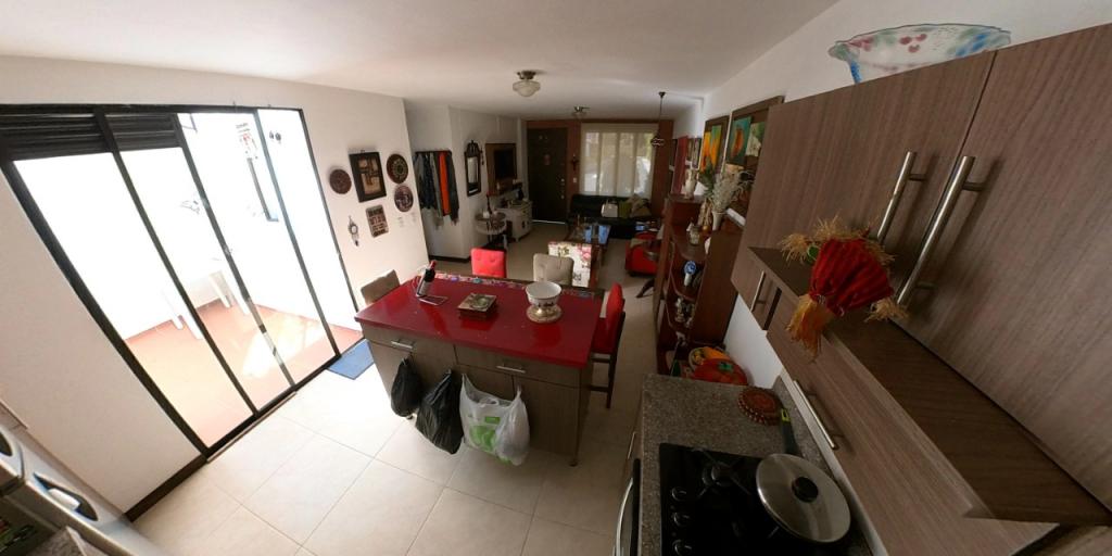 2022060244373660585250582-1