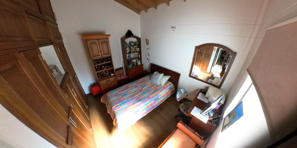 2022060244438324165250582