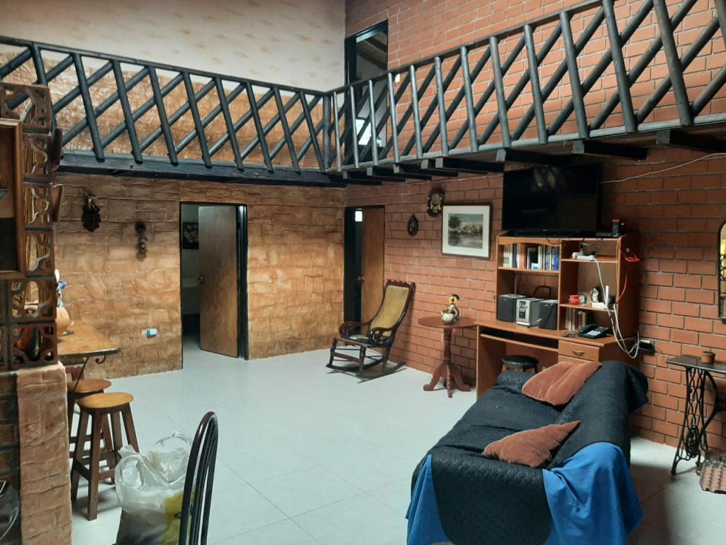 2022060328596162095251034-1