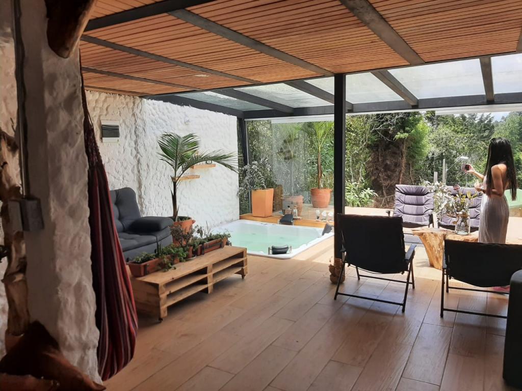 2022060329053187445251034