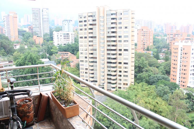 2022060418407171705251576