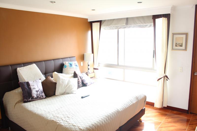 2022060418443980805251576