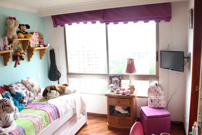 2022060418450400835251576