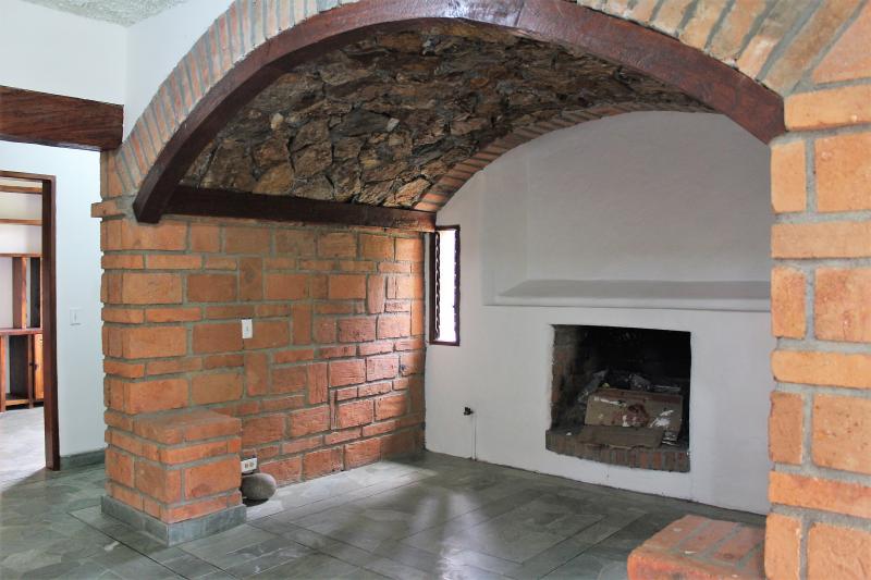 2022060420162275825251598