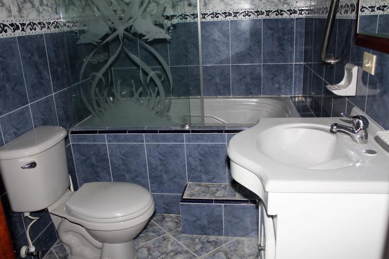 2022060420196789175251598