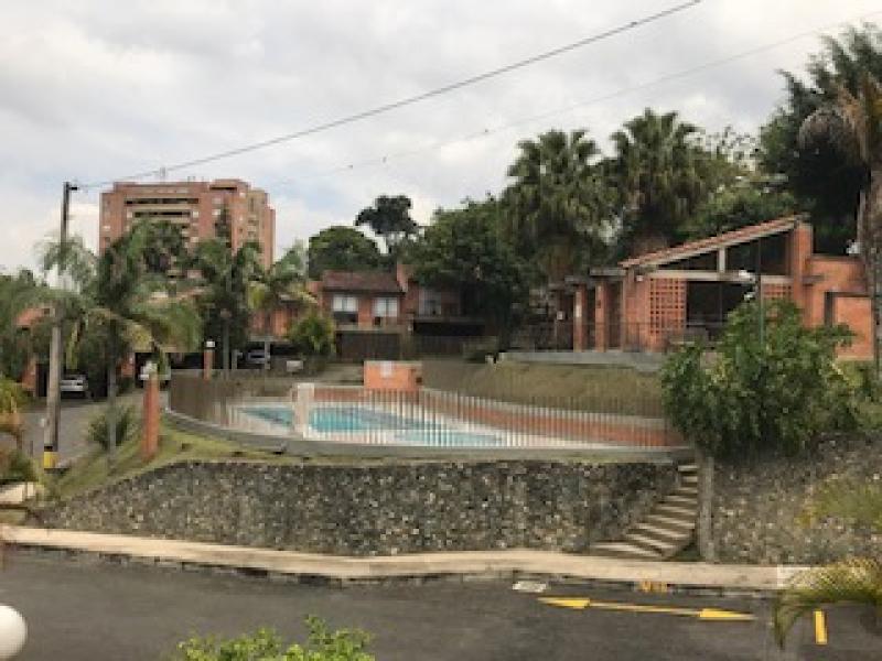 2022060425253340575251669