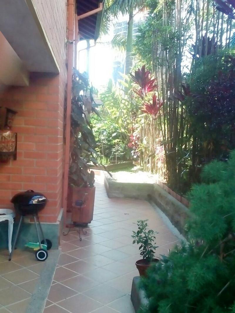 2022060445347450665251917