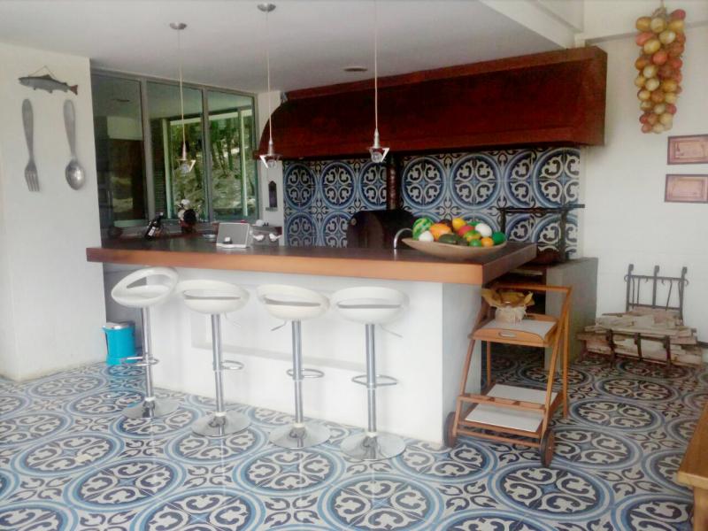 2022060453006068605252014