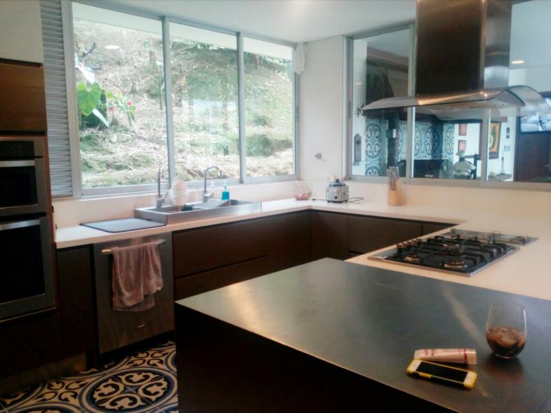 2022060453041375345252014