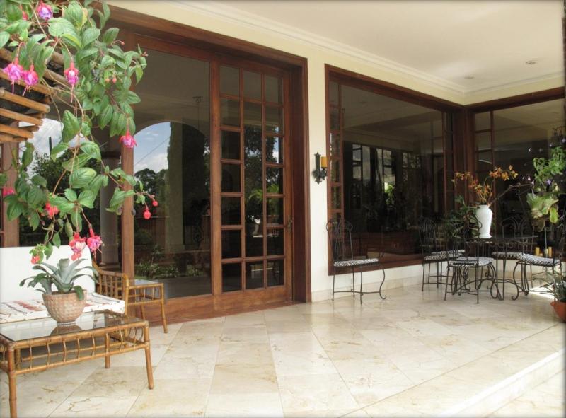 2022060454569488425252031