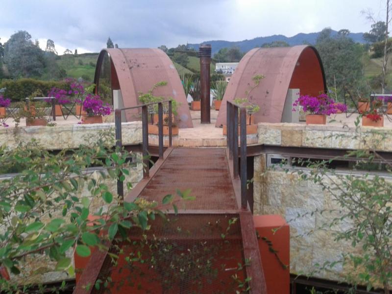 2022060501321929255252106