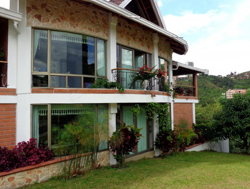 2022060503518290575252143-1