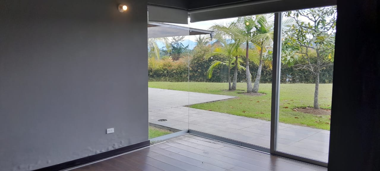 857301020240315011233