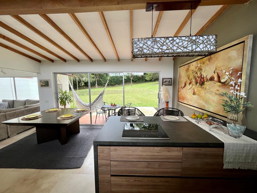 857301020240426024624