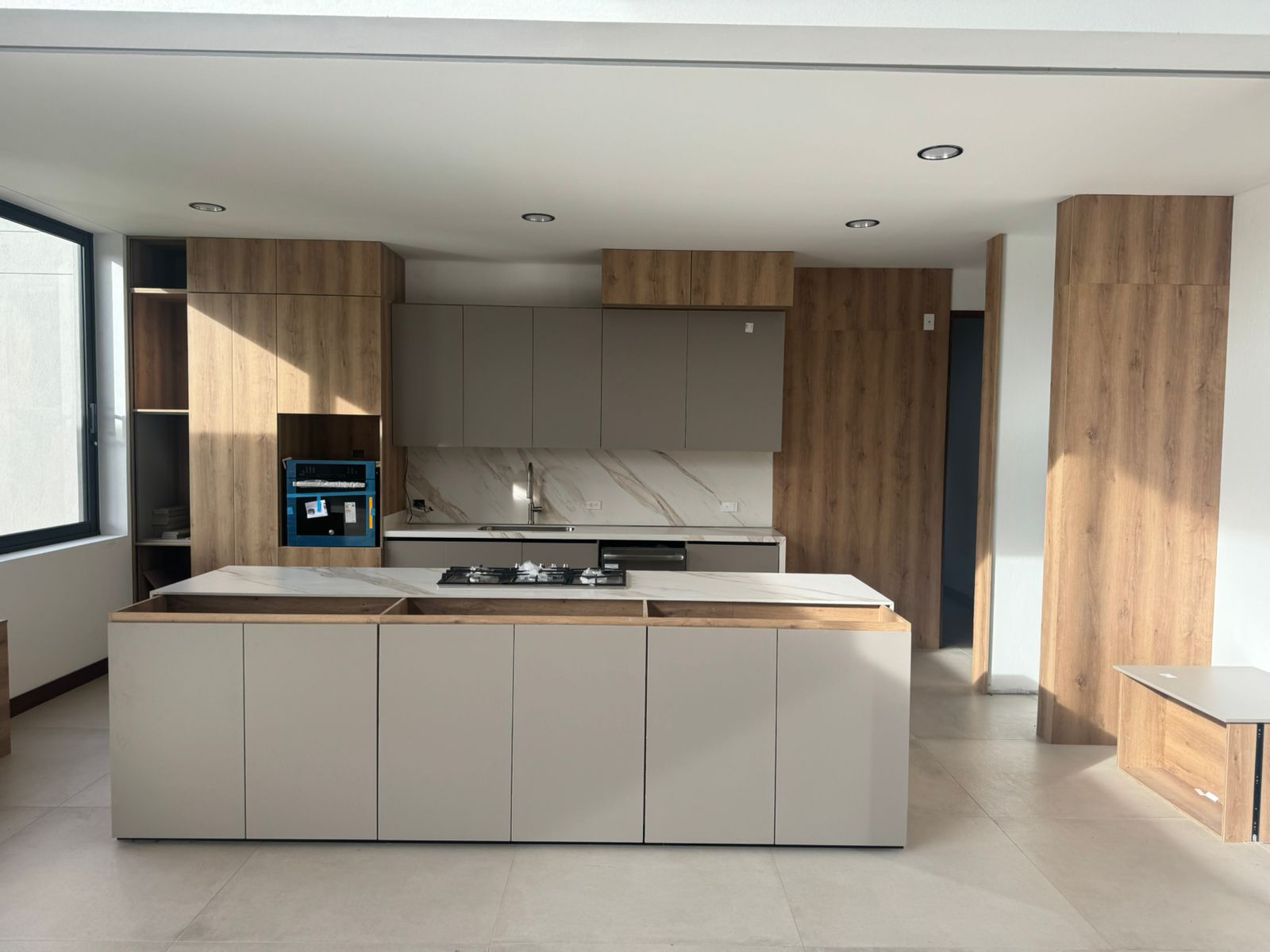 85730120240611034233