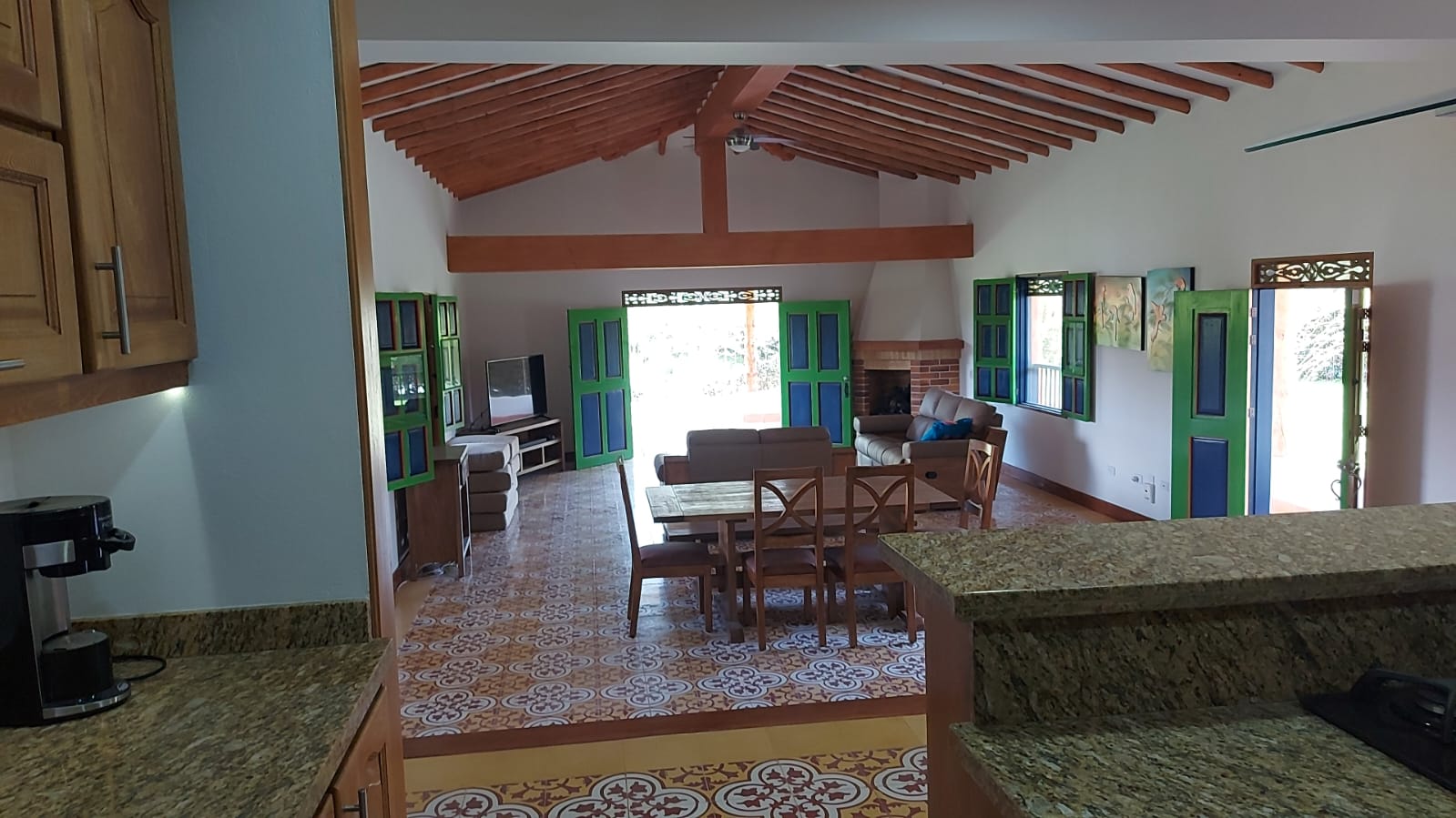 857301220240429110933