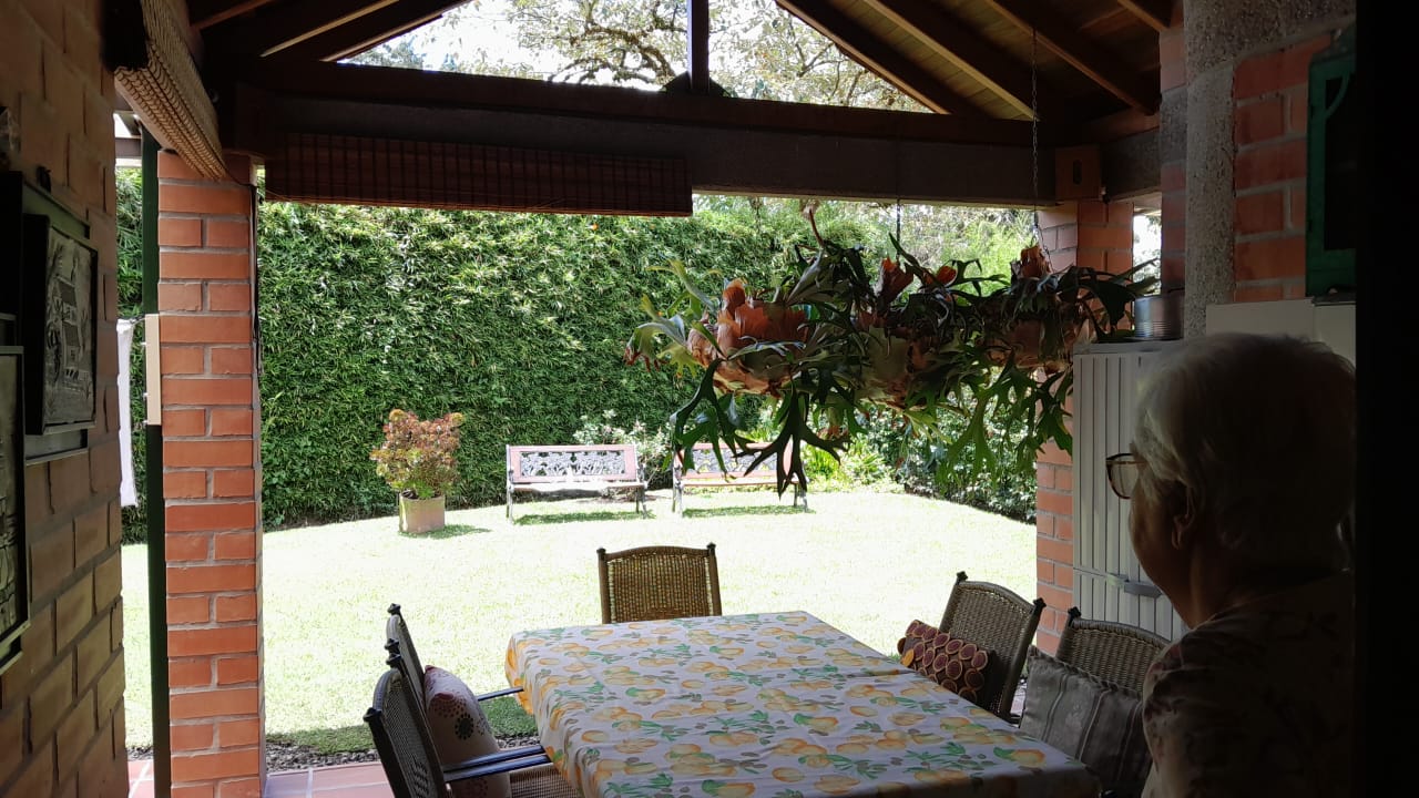 857301320241017043912