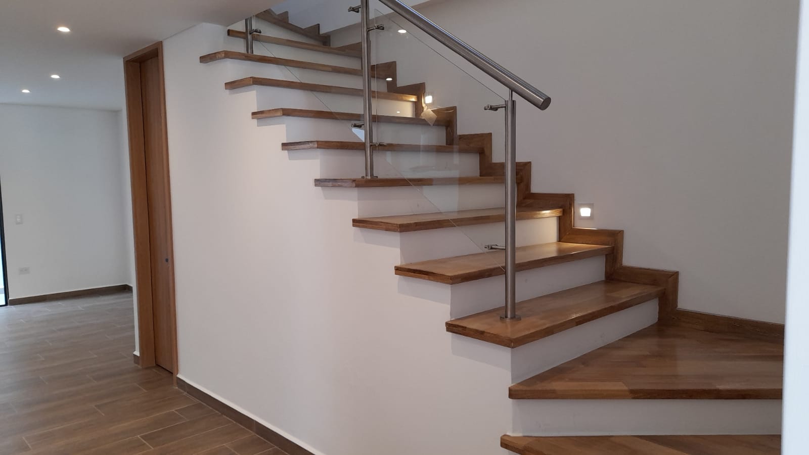 857301420221015122851