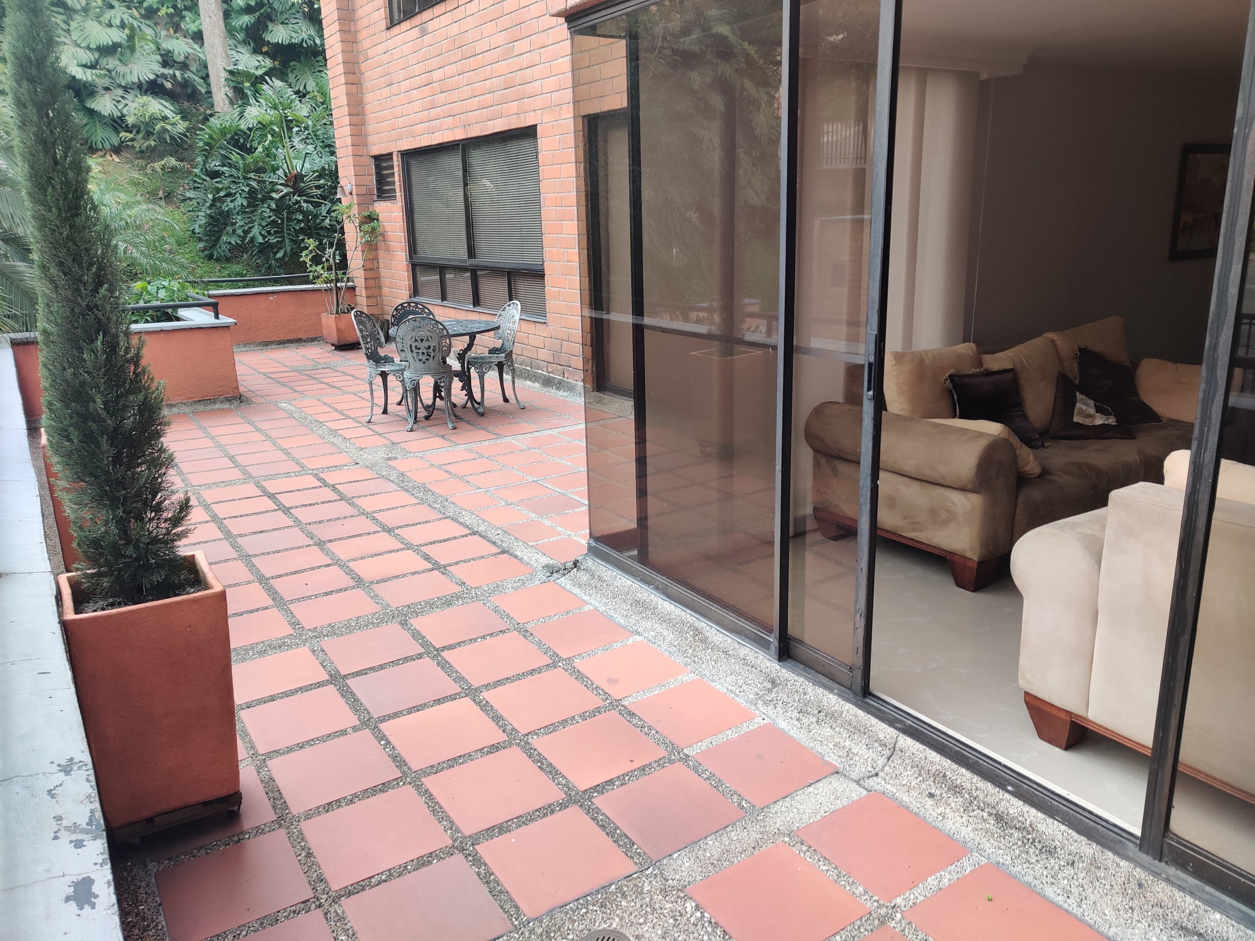 857301520250227112634