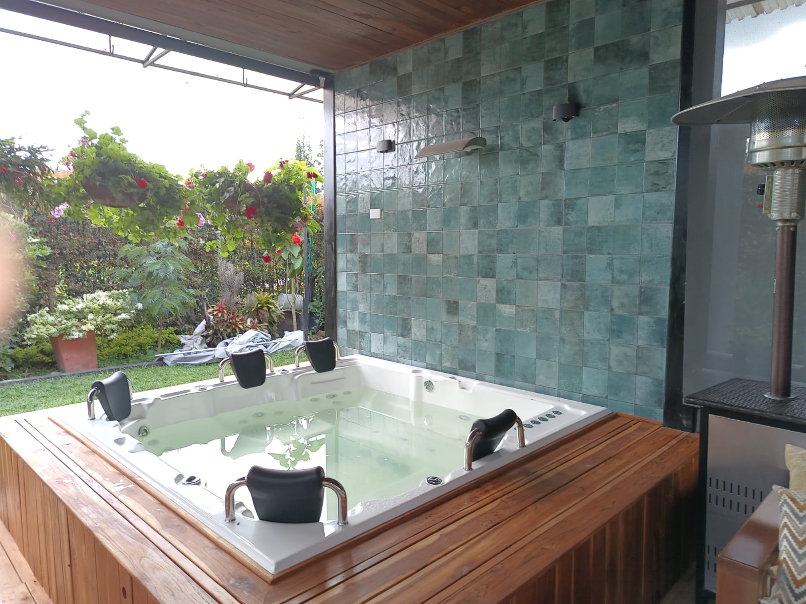 857301620241017093649