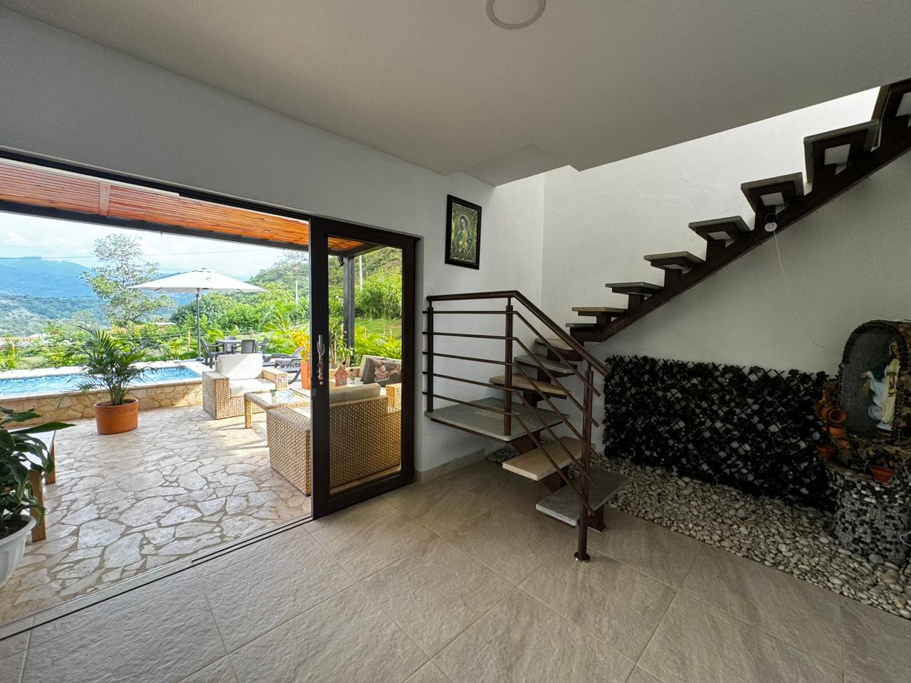 857301720240507025234