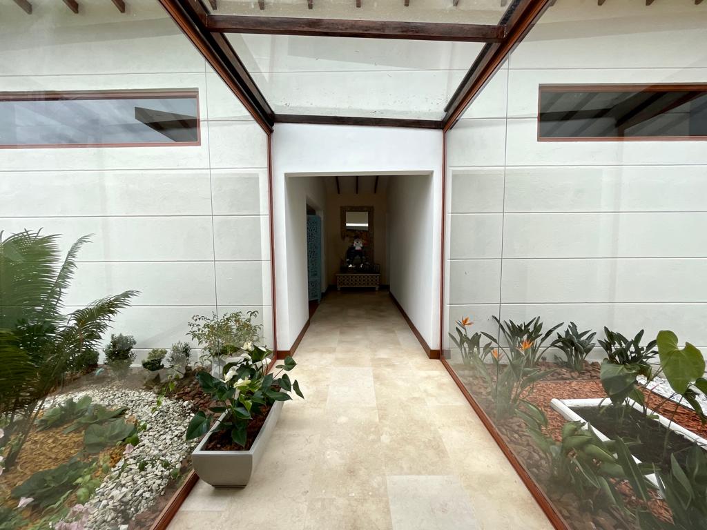 857301820240426024626