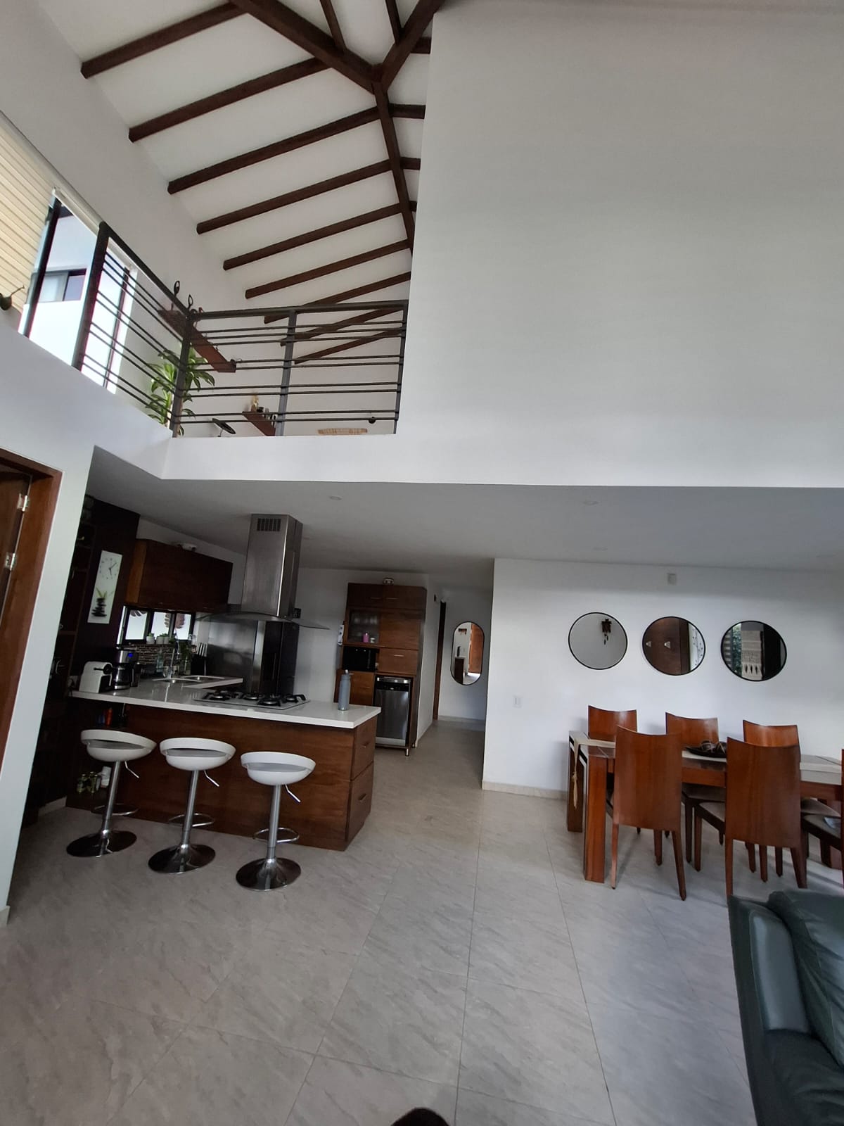 857301820250304102925