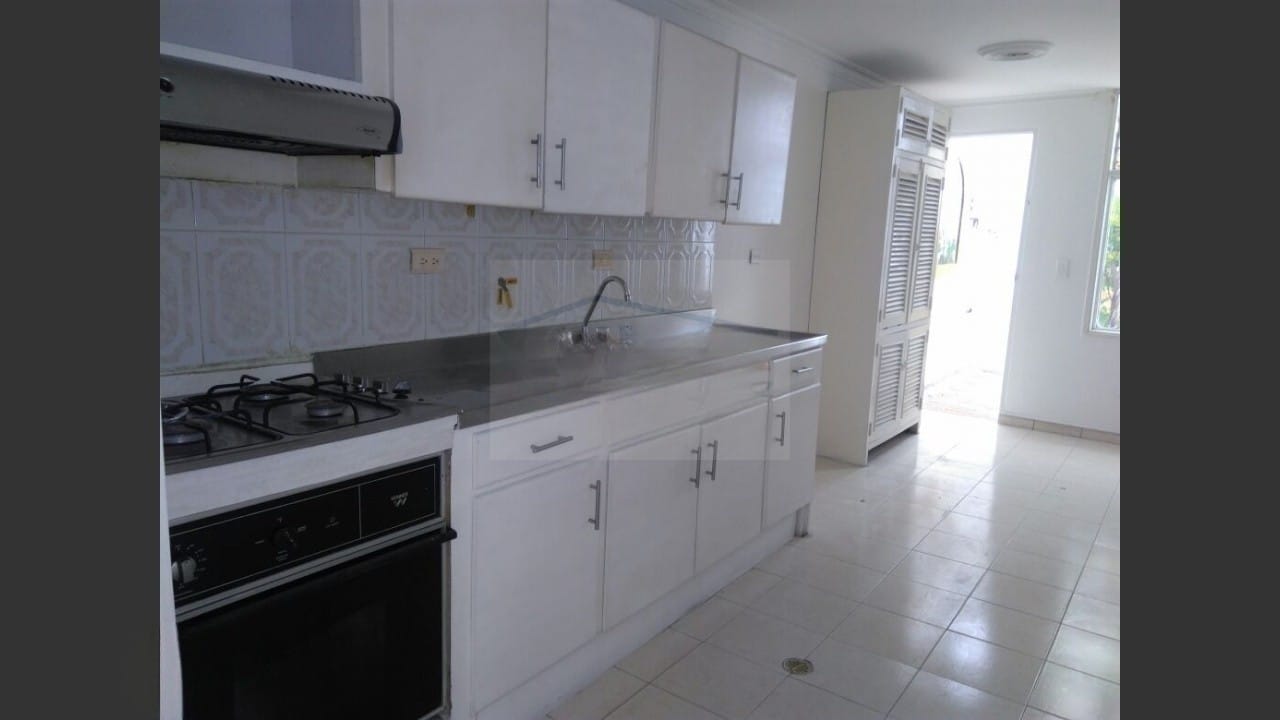 857301920221103051455