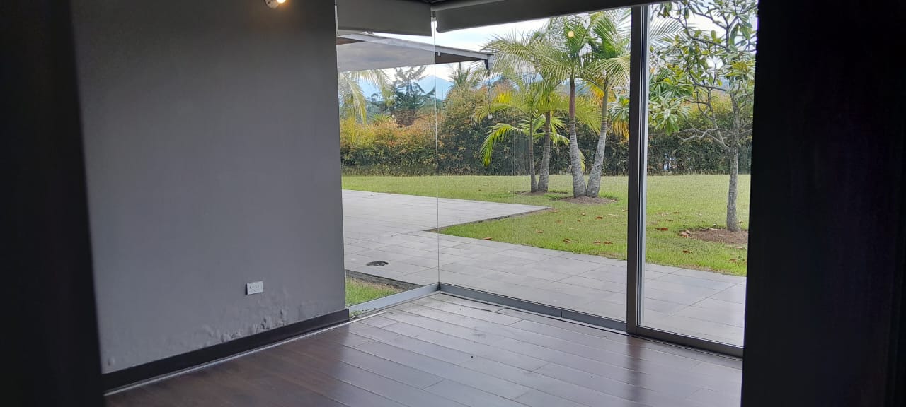 857301920240315011235