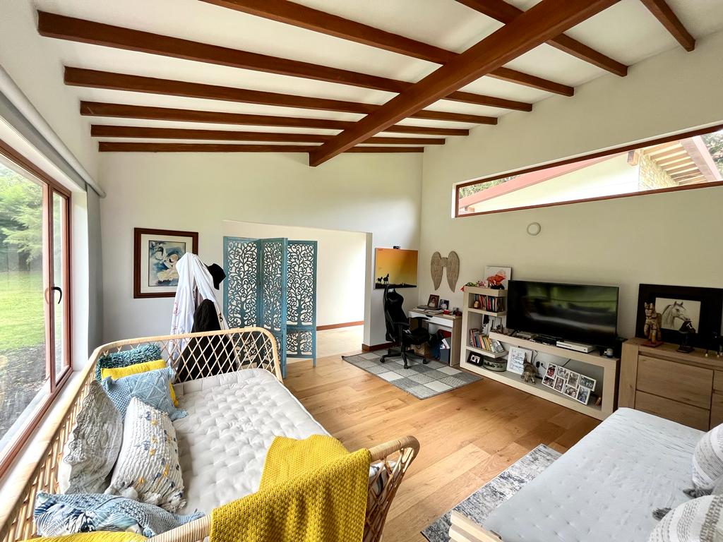 857302020240426024626