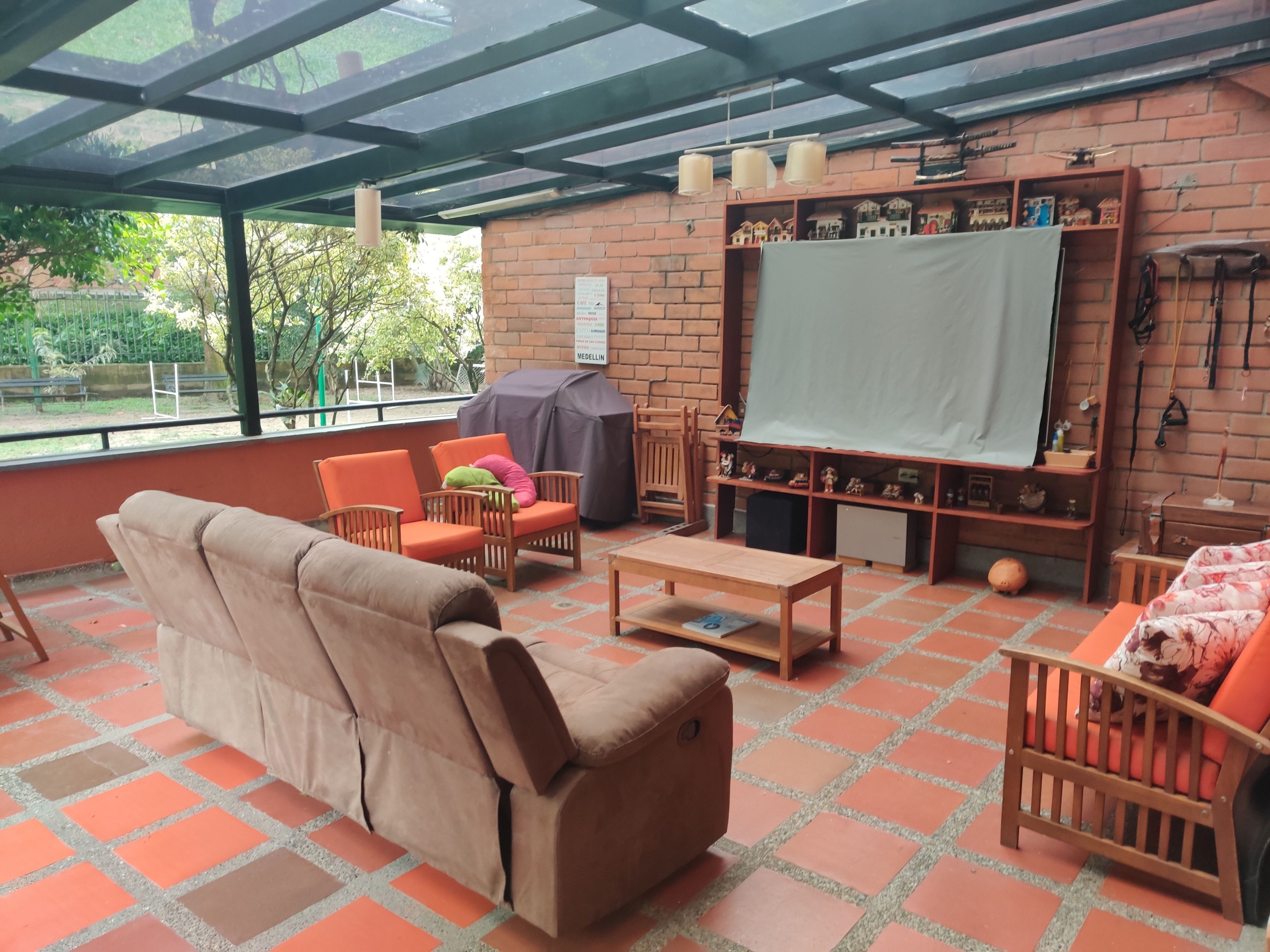 857302120250227112638