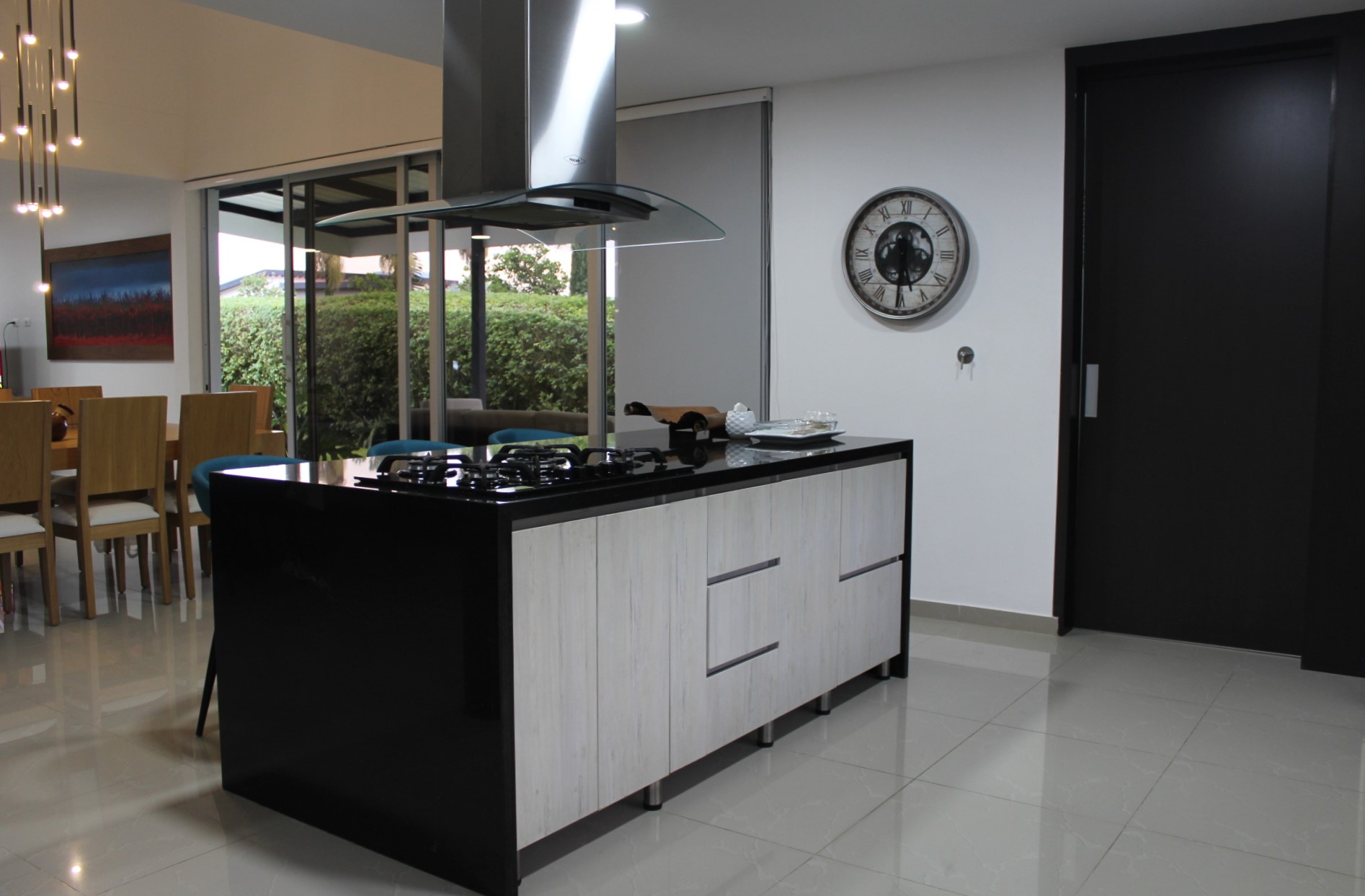 857302220230411104035