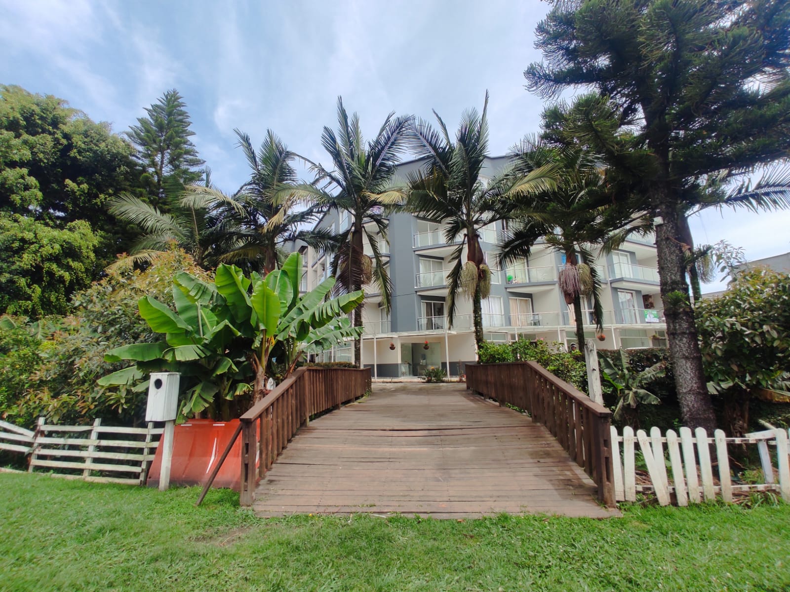 857302320230829035826