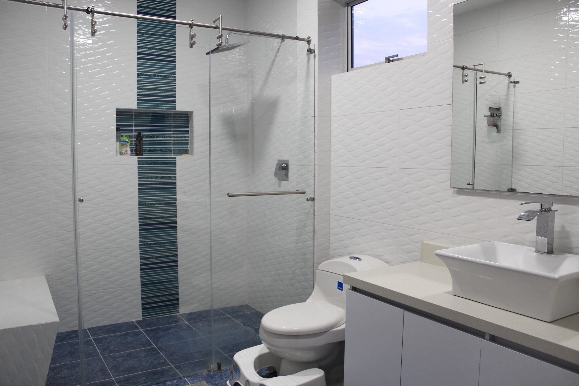 857302520230411104036