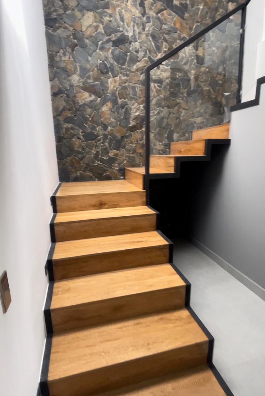 85730320240515031704