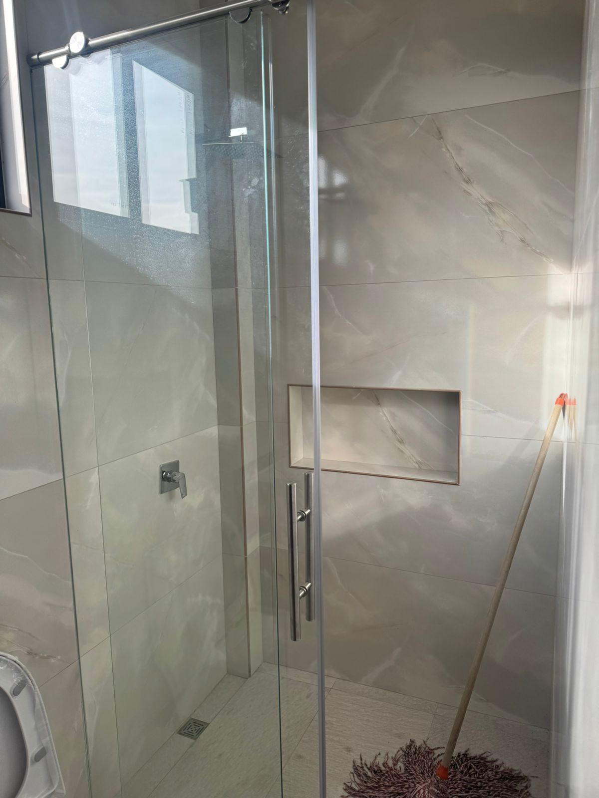 85730320240611034234