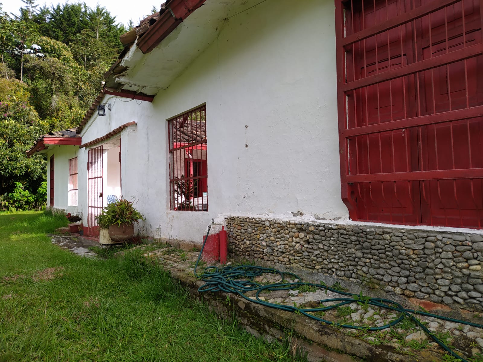 857303220220827111429