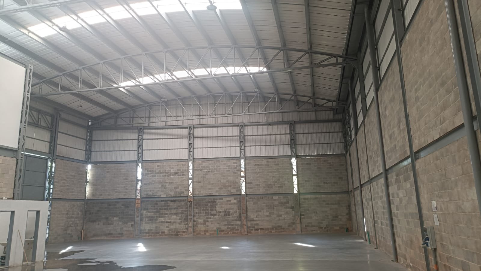 Bodega en arriendo en Guarne, Antioquia.