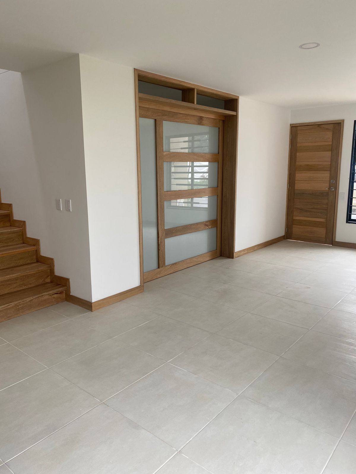 85730920220830101318